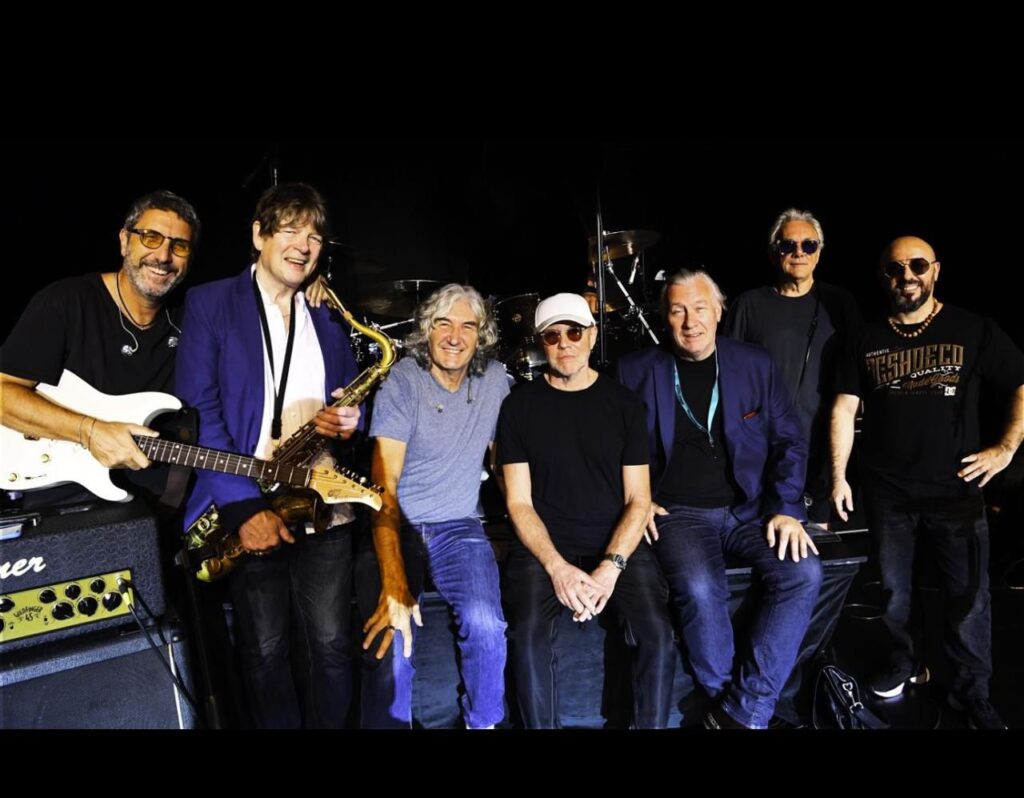 Dire Straits Legacy reúne integrantes da icônica banda na ‘For You South America Tour 2024’